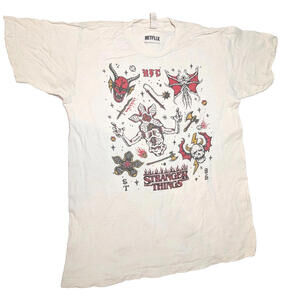 Netflix Stranger Things Demigorgon Hellfire Club T-Shirt, M Beige